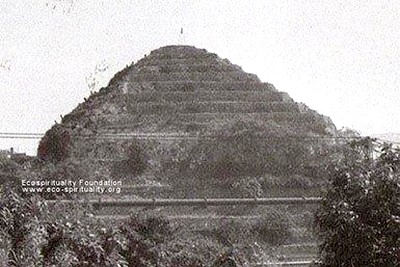 Pyramide Saint-André de la Roche