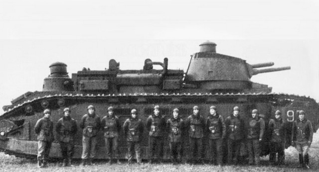 Char FCM 2C Char FCM 2C