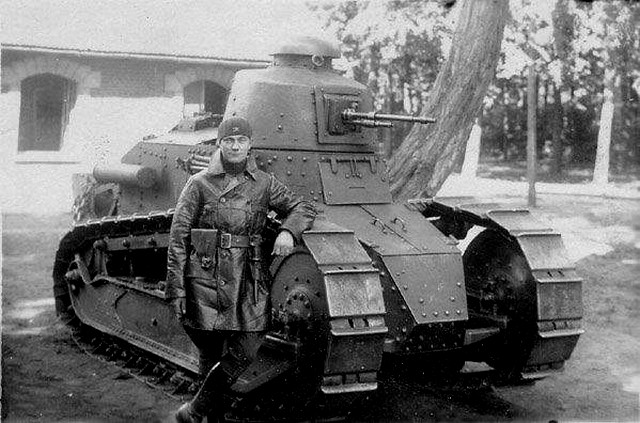 Char Renault T17 Char Renault T17