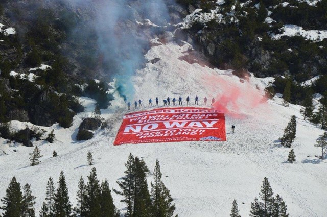 Génération Identitaire Defend Europe Alpes Col Échelle