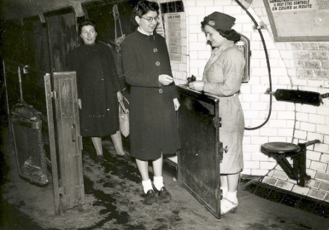 Métro - Poinçonneur