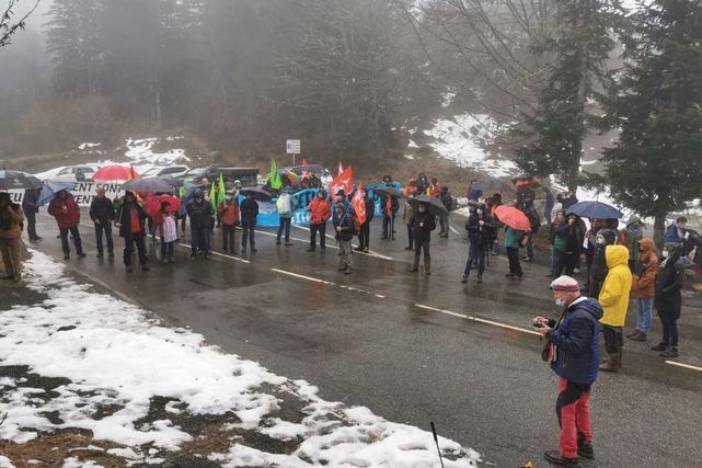 La gauche réunie au col du Portillon